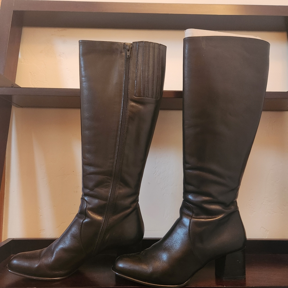 Sudini Black Heeled Boots
